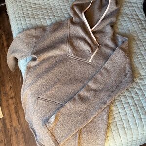 Stio Hooded Pullover